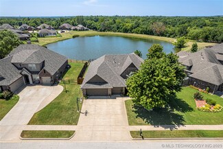 9304 E 92nd Place N, Owasso, OK 74055