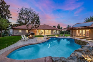 15918 Clos du Val Ave, Bakersfield, CA 93314