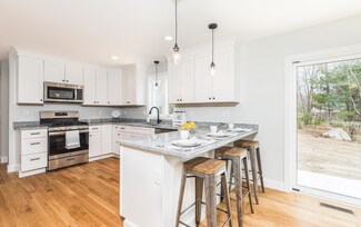 17 Page Rd Unit A, Kingston, NH 03848