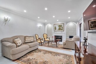 7678 Courtyard Run W, Boca Raton, FL 33433