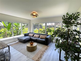 5733 Madison St, Hollywood, FL 33023