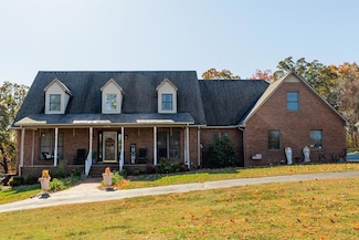 1190 N Allen Rd, Cookeville, TN 38501