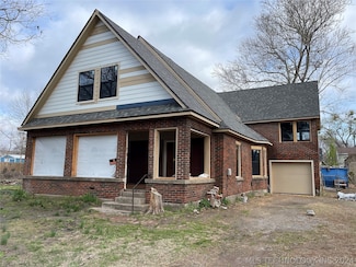 1960 E Augusta Ave, Muskogee, OK 74403