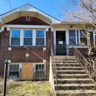 1048 Tyler St, Gary, IN 46402