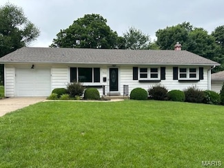 1905 Park Ave, Saint Charles, MO 63301