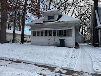 619 Shepard St, Lansing, MI 48912