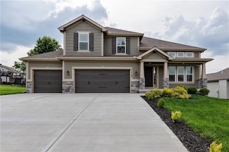 11704 N Laurel Ave, Kansas City, MO 64157
