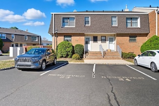 3301 Astor Close, Hillsborough, NJ 08844