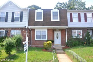 3533 Castle Hill Dr, Woodbridge, VA 22193