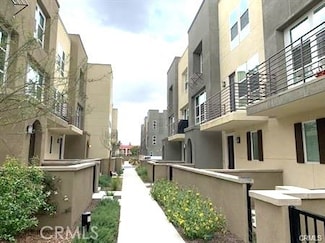 479 Marc Place Unit E, Azusa, CA 91702