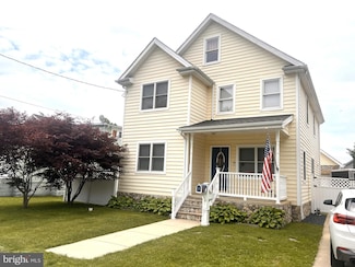4 Helena Ave, Essex, MD 21221