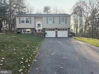 276 Oakbrook Dr, Felton, PA 17322
