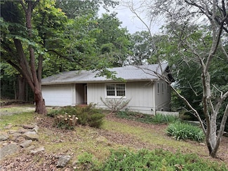 7 Bobwhite Ln, Eureka Springs, AR 72631