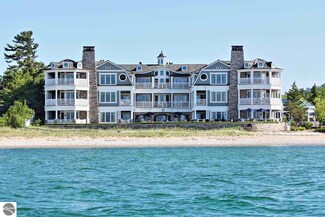 5707 S Lake St Unit 7-C, Glen Arbor, MI 49636
