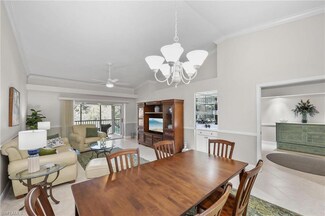 3715 Buttonwood Way Unit 1725, Naples, FL 34112