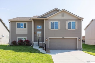 13910 Wyoming St, Omaha, NE 68142