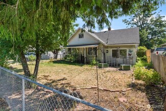 1433 Flower Ave, Port Orchard, WA 98366