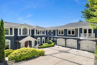 8233 W Mercer Way, Mercer Island, WA 98040