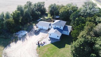 1010 W 10 Rd, Aurora, NE 68818
