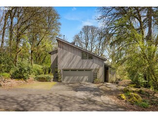 13607 S Fielding Rd, Lake Oswego, OR 97034