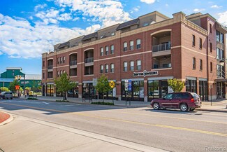 134 N Leroy St, Fenton, MI 48430