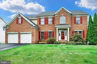 2370 Silvano Dr, Macungie, PA 18062