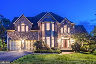 7916 Long Ridge Ct, Cabin John, MD 20818