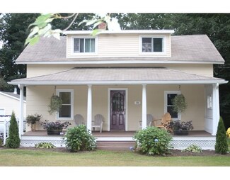 98 Highland Ave, Northbridge, MA 01534