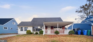 58 Jolly Ln, Levittown, PA 19055