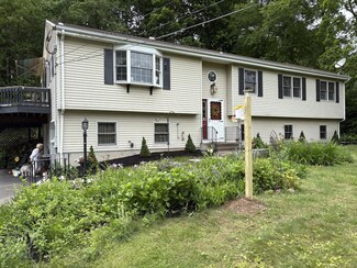34 Cedar Rock Rd, Woodbridge, CT 06525