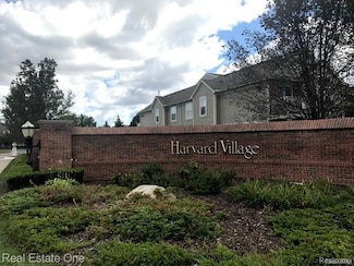 15359 Cornell Dr Unit 89, Clinton Township, MI 48038