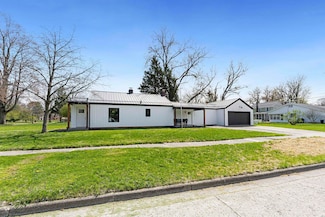 2417 Indian Village Blvd, Fort Wayne, IN 46809