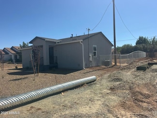 20175 E Cedar Canyon Dr, Mayer, AZ 86333