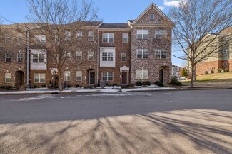 8202 Lenox Creekside Dr, Nashville, TN 37013