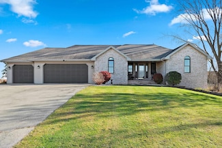 3476 Nicolet Dr, Green Bay, WI 54311