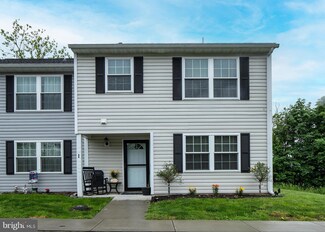 1885 Unit 1 Stoverstown Rd, Spring Grove, PA 17362