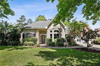 1889 Logan Ln, Mandeville, LA 70448