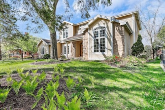 10 Pebble Beach Cir, Madison, WI 53717