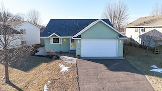 839 Sierra Ln, Saint Cloud, MN 56303