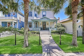1409 Sealy St, Galveston, TX 77550