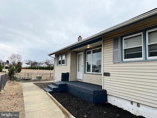 256 Morton Ave, Paulsboro, NJ 08066