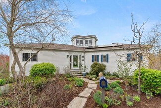 15 Creek Round Hill Rd, Provincetown, MA 02657