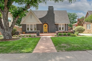 2528 Cockrell Ave, Fort Worth, TX 76109