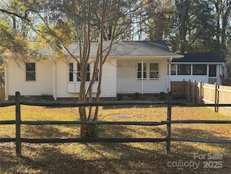 604 Coldstream Cir, Chester, SC 29706