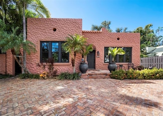 1022 S Osprey Ave, Sarasota, FL 34236