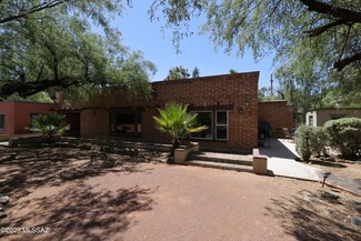 10700 E Tanque Verde Rd, Tucson, AZ 85749
