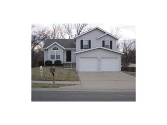 5005 NE 55th Terrace, Kansas City, MO 64119