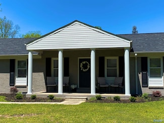 1422 Puckett Ave SW, Decatur, AL 35601