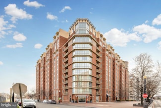 1000 New Jersey Ave SE Unit 317, Washington, DC 20003