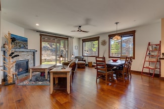 11541 Dolomite Way Unit 3, Truckee, CA 96161